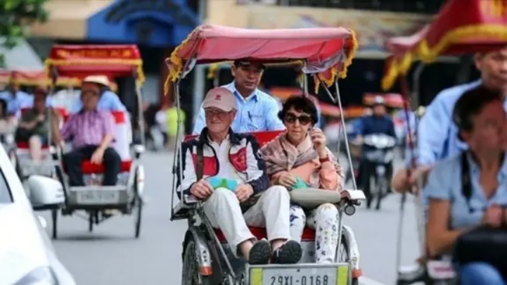 Việt Nam đón gần 17,2 triệu lượt khách quốc tế